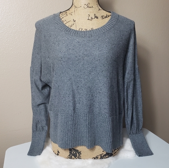 Lou & Grey Loft Cropped Flecked Drop Shoulder Sweater-Size M - Picture 1 of 7